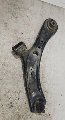 Suzuki SX4 Front lower control arm/wishbone 