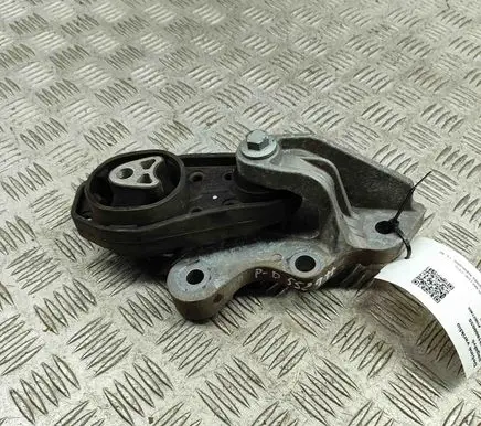 Ford Puma Engine mount bracket L1BG6P082BB