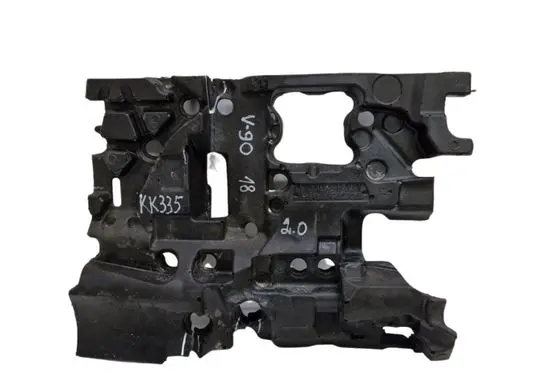 Engine bonnet/hood sound/heat insulation