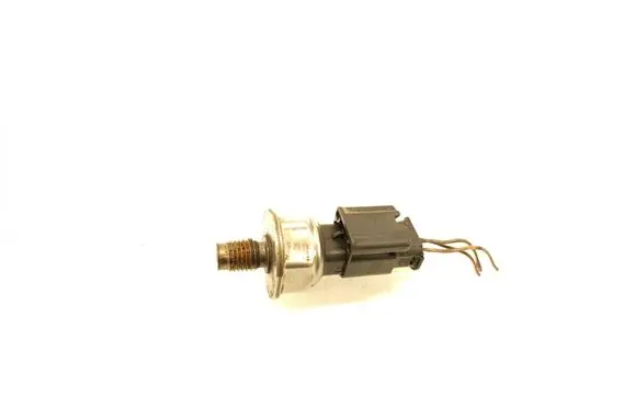 Peugeot 508 Fuel pressure sensor 9658227880