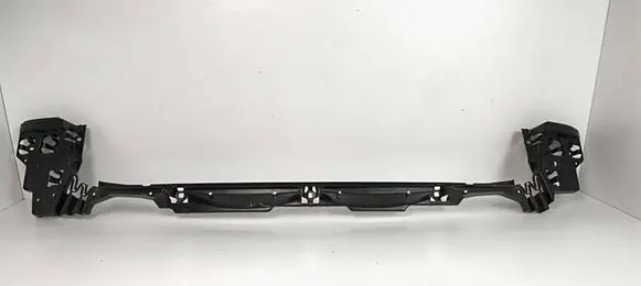 BMW 5 G30 G31 G38 Rear bumper mounting bracket 7387313