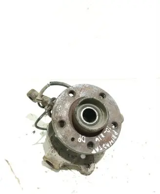 Nissan Primastar Front wheel hub