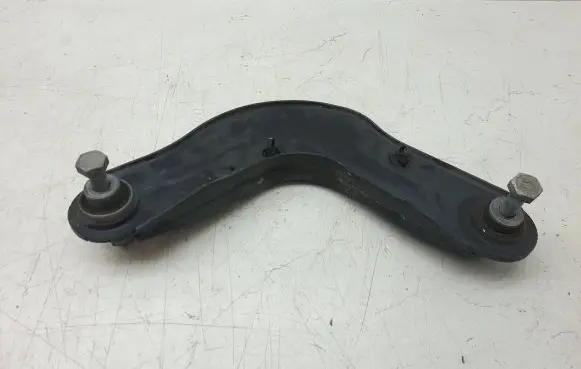 Chrysler Pacifica Rear upper control arm/wishbone 68235367A