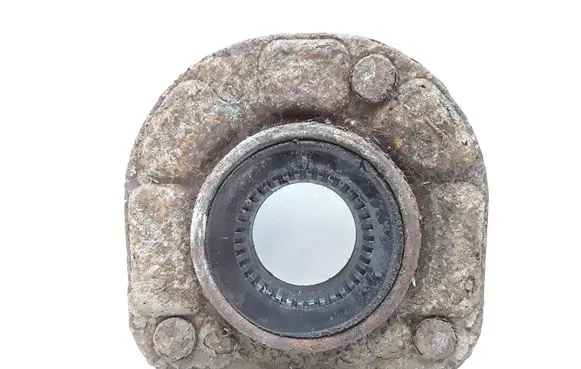 Volvo XC90 Front upper strut mount 