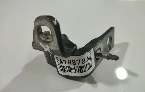 Ford Mondeo MK IV Rear door lower hinge
