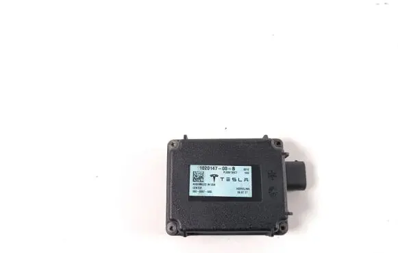 Tesla Model S Other control units/modules 102014700B