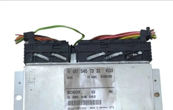 Mercedes-Benz E W210 ABS control unit/module 0175457332 0265109052