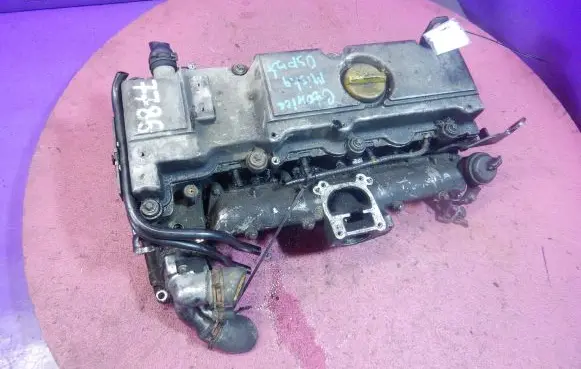 Opel Signum Engine head R9128018