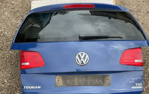Volkswagen Touran II Tailgate/trunk/boot lid