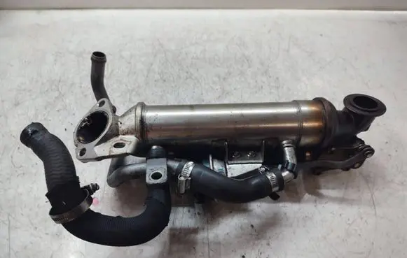 Ford Ranger EGR valve cooler FB3Q9U443AB