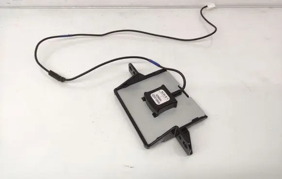 Toyota Yaris Aerial antenna amplifier 868600D020