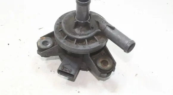 Lexus CT 200H Electric auxiliary coolant/water pump G904052010