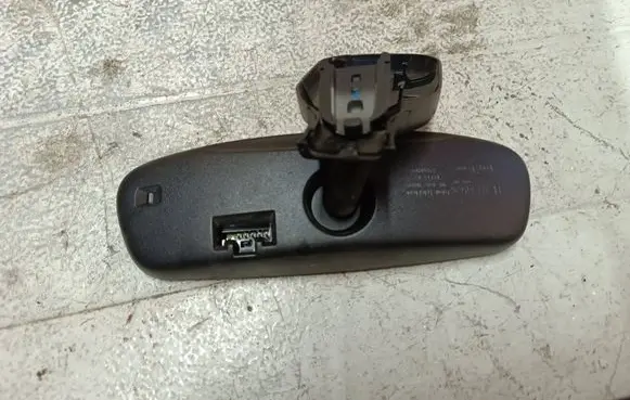 Toyota Avensis T250 Rear view mirror (interior) 9051615