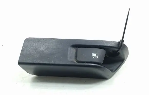 Toyota Auris 150 Fuel tank opening switch 7730652040