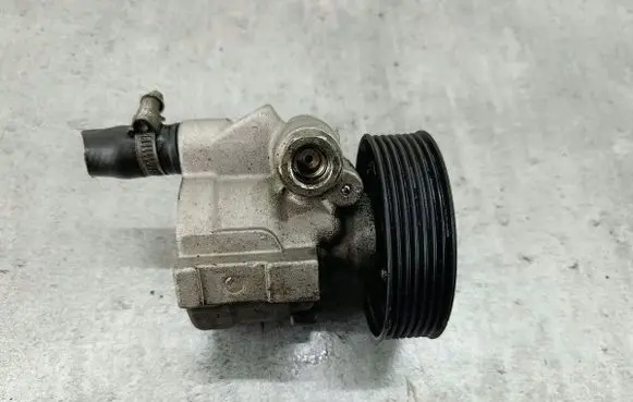 Renault Master II Power steering pump 00Q5DE