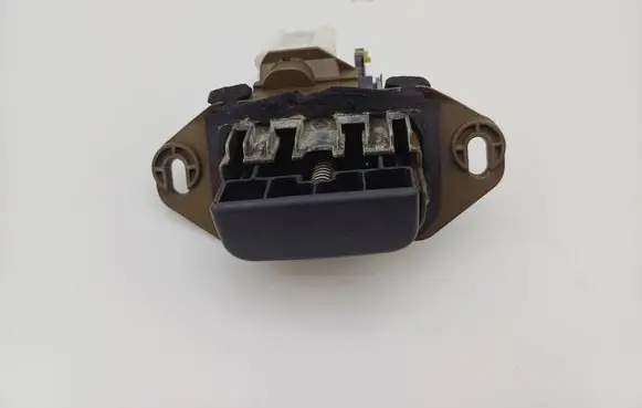 Renault Megane I Tailgate/trunk/boot exterior handle 7700427088
