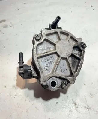 Volvo S80 Vacuum pump 9804021880