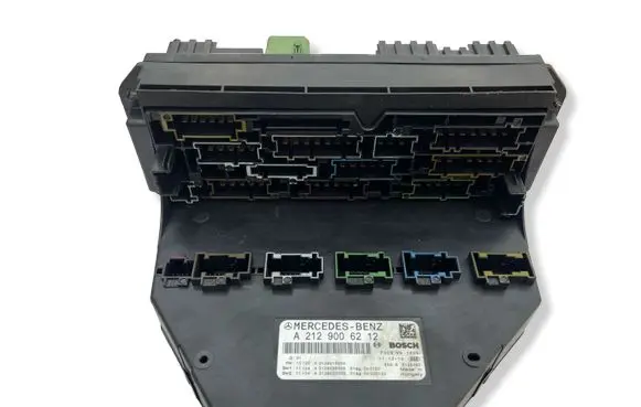 Mercedes-Benz E W212 Fuse module A2129025505