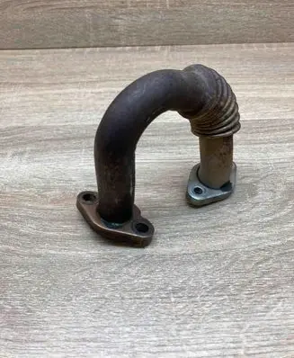 Volkswagen Touran II EGR valve line/pipe/hose 03P131521B