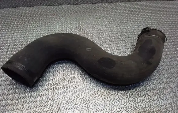 Volkswagen Crafter Intercooler hose/pipe