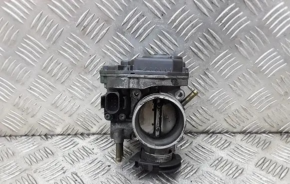 Seat Alhambra (Mk1) Throttle valve 037133064A