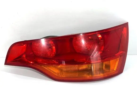 Audi Q7 4L Rear/tail lights 4L0945094