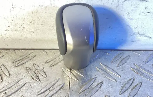 Lexus RX 450H Gear shifter/selector 