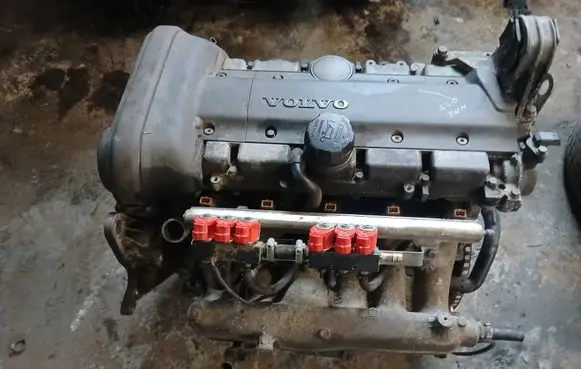 Volvo S80 Engine B5254T2 3397785