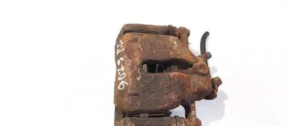 Suzuki SX4 Front brake caliper
