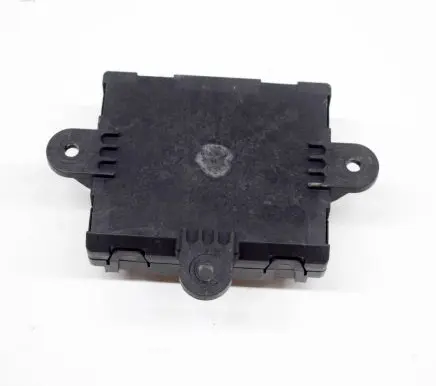 Land Rover Discovery Sport Door control unit/module HK8314D620BB 10337167