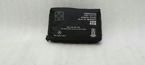 Mercedes-Benz S W222 First aid kit