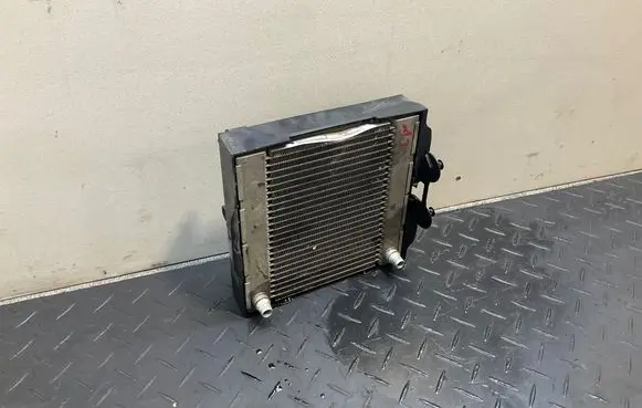 BMW 6 F12 F13 Coolant radiator 7805630 P3253002