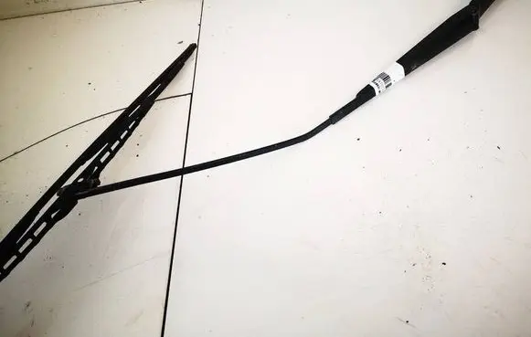 Volkswagen Transporter - Caravelle T5 Front wiper blade arm 7h0955410c