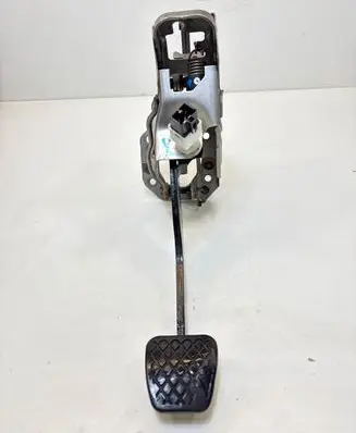 Honda CR-V Brake pedal SDA7