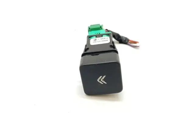 Citroen DS3 Aerial antenna switch 96667557XT