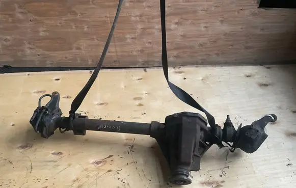Daihatsu Rocky Front axle beam 