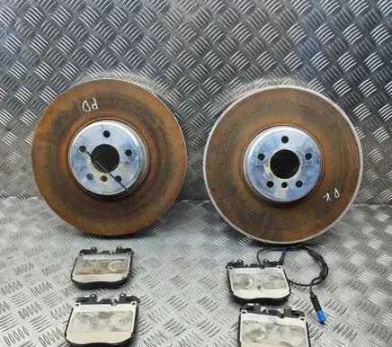 BMW X6 G06 Front brake disc 6875284 6875283