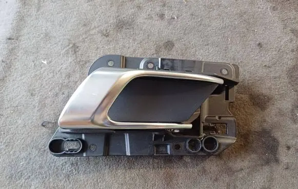 Porsche Macan (95B) Front door interior handle 95B837019 2211540370