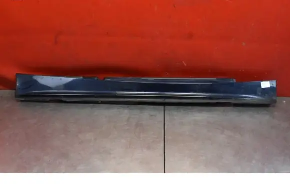 BMW 1 E81 E87 Front sill (body part) 7147402