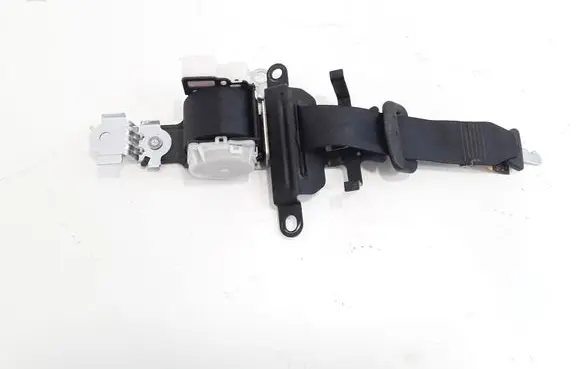 Toyota Corolla Verso AR10 Third row seat belt H073818