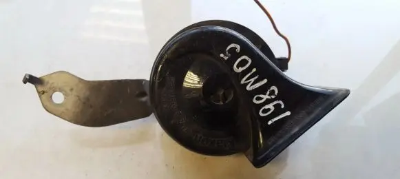 Mazda 3 I Horn signal E20092018