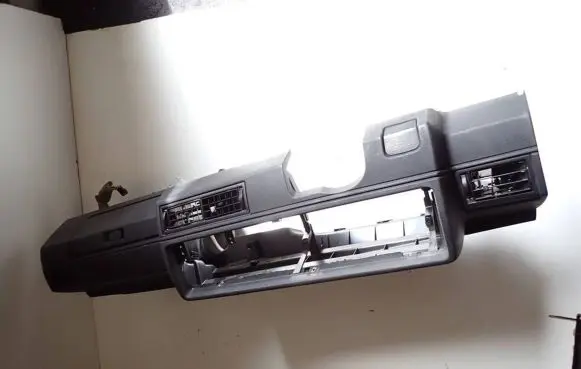 Volkswagen Golf II Dashboard