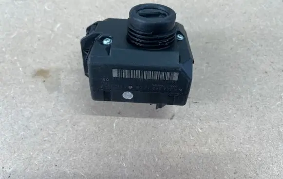 Mercedes-Benz C W204 Ignition lock A2045451208 33003256 201111121706143