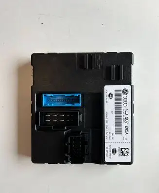 Audi Q7 4L Comfort/convenience module 4L0907289A 4L0910289D 5DK00876282