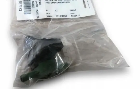 Mercedes-Benz CLK A209 C209 Turbo solenoid valve A0004703293