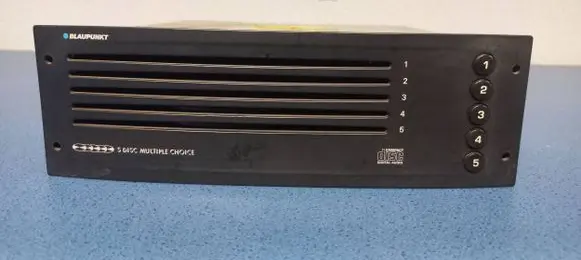 CD/DVD changer