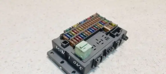 Mini One - Cooper R50 - 53 Fuse module 074532070203 518030408