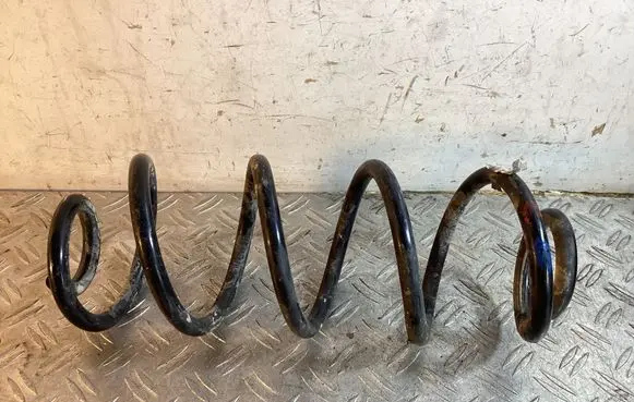 Porsche Macan (95B) Rear coil spring 95B511115T