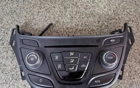 Opel Insignia A Climate control unit 90802615