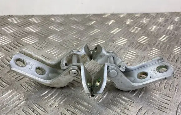 Front door hinge set